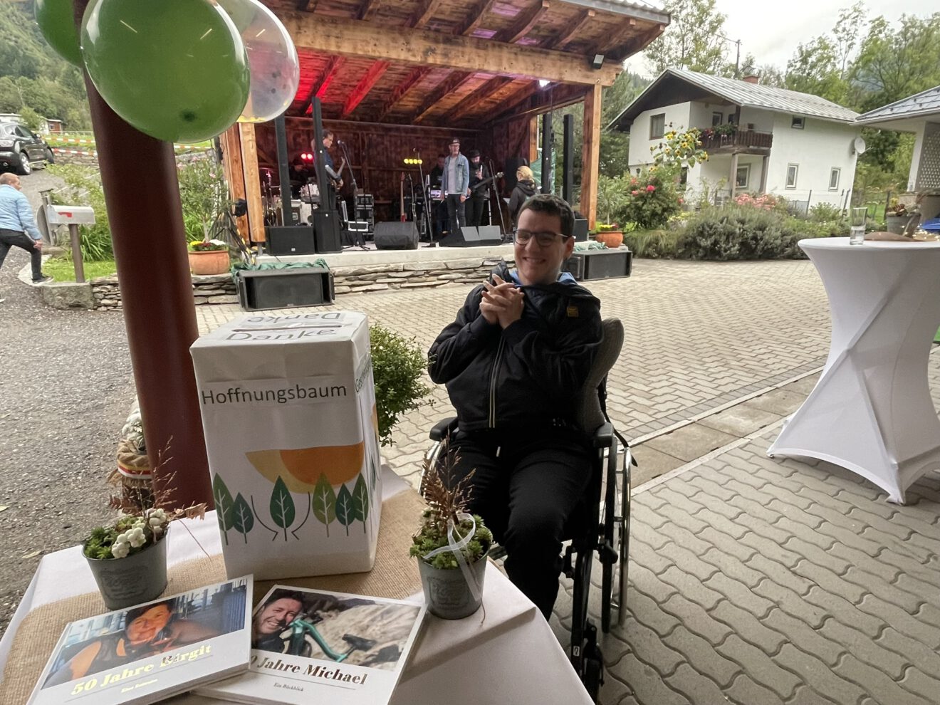 Doppelter Geburtstag erzielt stattliche Spendensumme für MPAN-Forschung